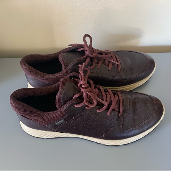 LAST CHANCE ECCO GORE-TEX waterproof sneaker size 9 - Picture 1 of 6